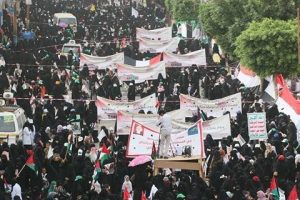 Pictures of women in Sana`a who they gathered on the occasion of the International Quds Day, June 23,2017, YemenExtra