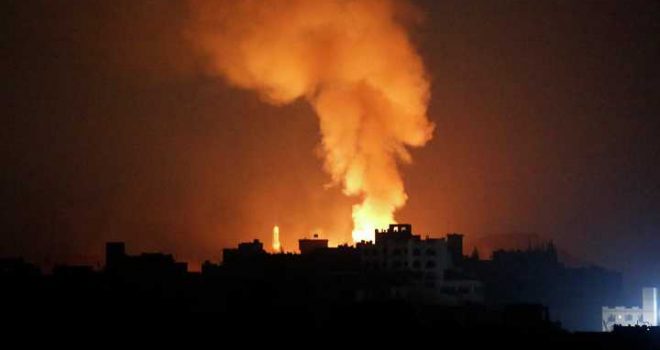Saudi-Led Coalition Launches 15 Raids on Capital Sana’a