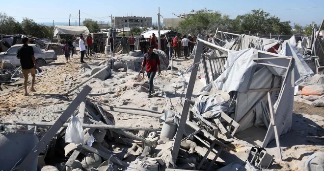 Enemy kills two Palestinians in shelling eastern Khan Yunis