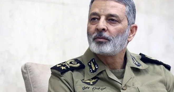 Iranian chief of staff offers condolences on martyrdom of al-Ghamari: Yemeni people at forefront of defending Islamic nation