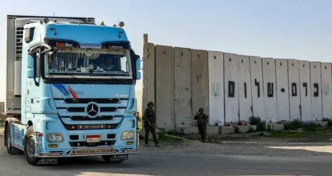 International Relief: “Israel” doubles obstacles to aid entry into Gaza
