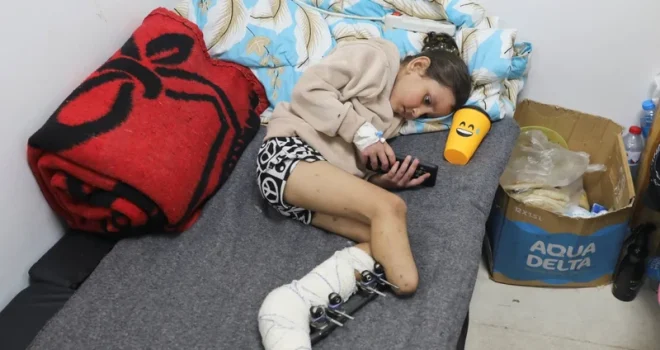 42,000 Wounded in Gaza: Bleeding Numbers and a Childhood Fighting to Survive