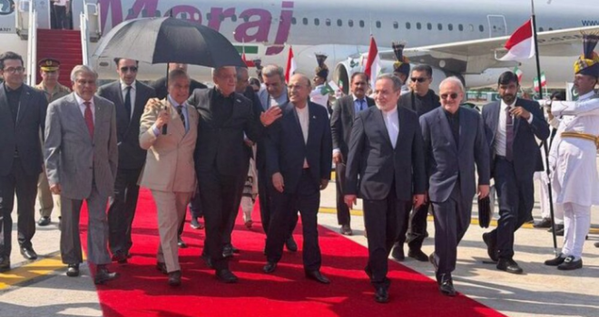 Pezeshkian arrives in Islamabad