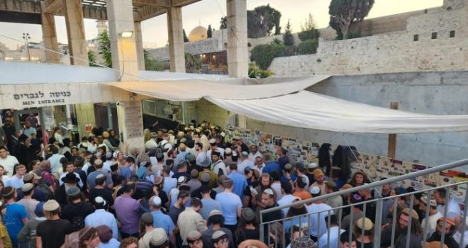 More than 2,300 Israeli colonists storm Al-Aqsa Mosque led by far-right Minister Ben-Gvir